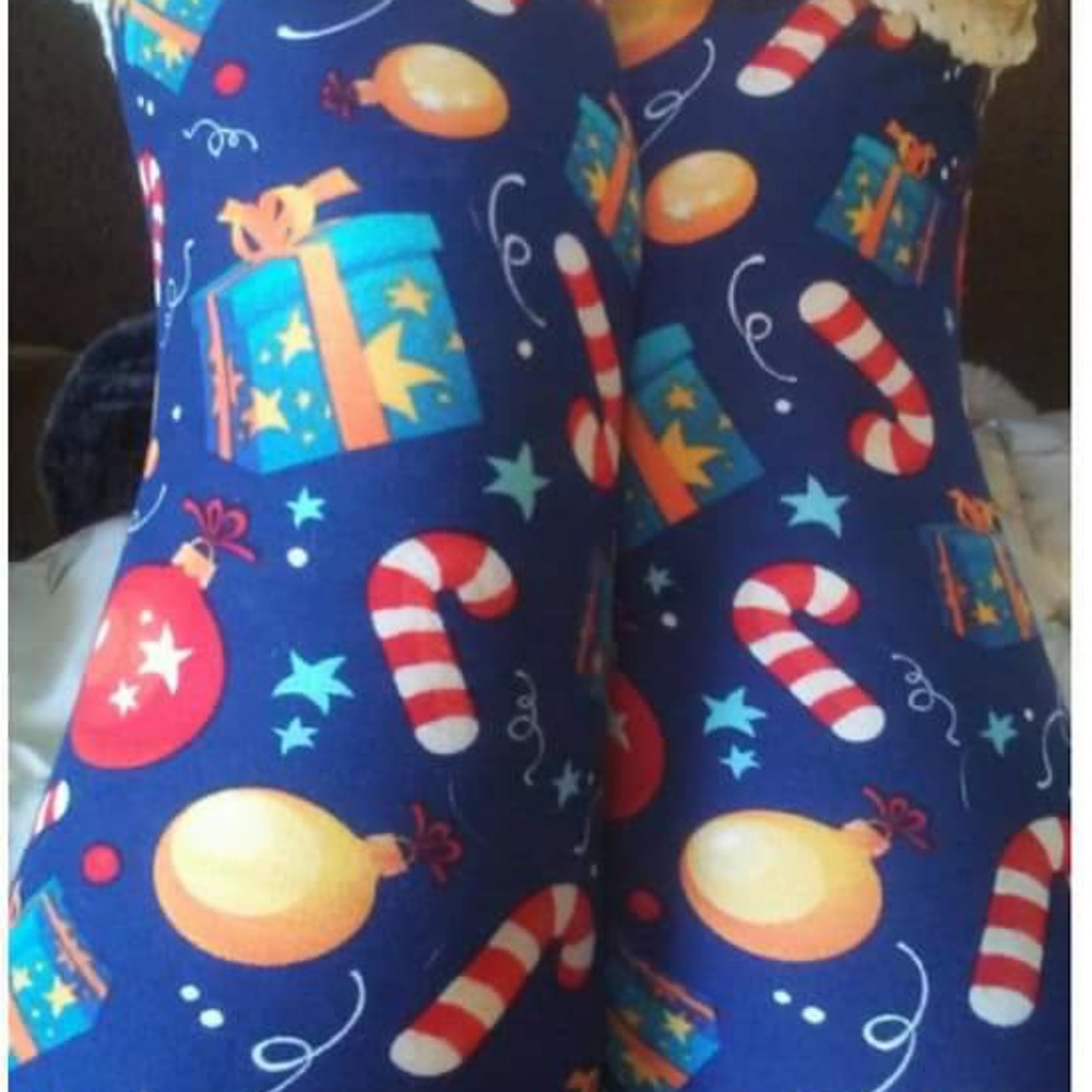 Queen/EP Holiday Print Leggings